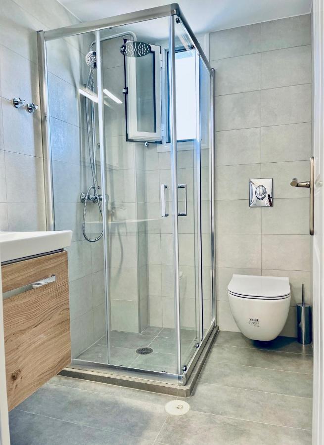 Troumpas Family Rooms & Apartments Λεωνίδιο Εξωτερικό φωτογραφία