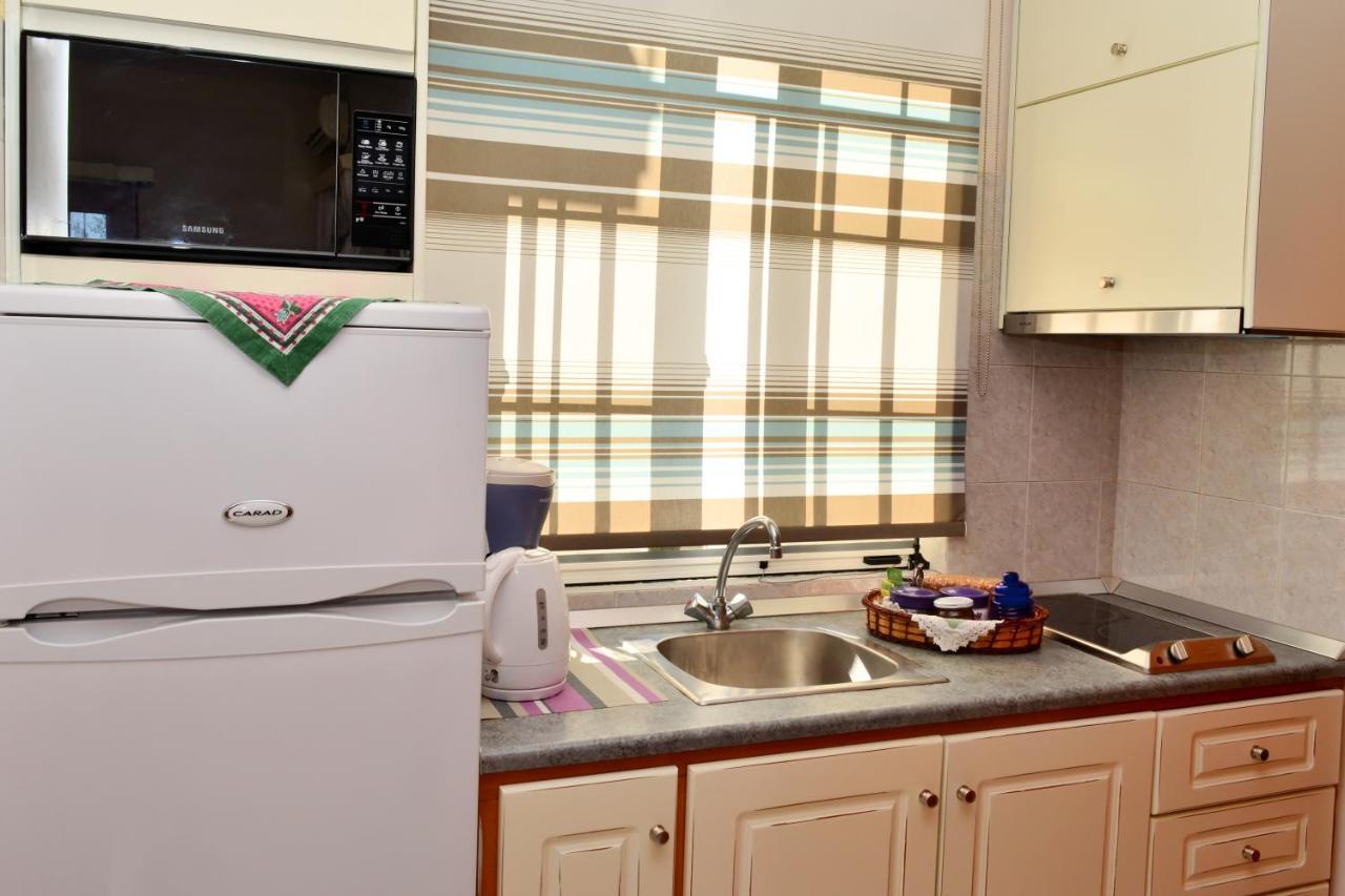 Troumpas Family Rooms & Apartments Λεωνίδιο Εξωτερικό φωτογραφία